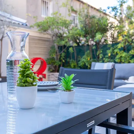 Rare ! With Terrace 5min Walk To The Palais * Cannes