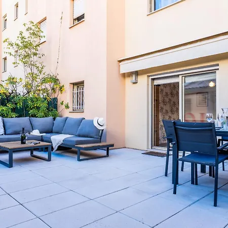 Rare ! With Terrace 5min Walk To The Palais Apartamento